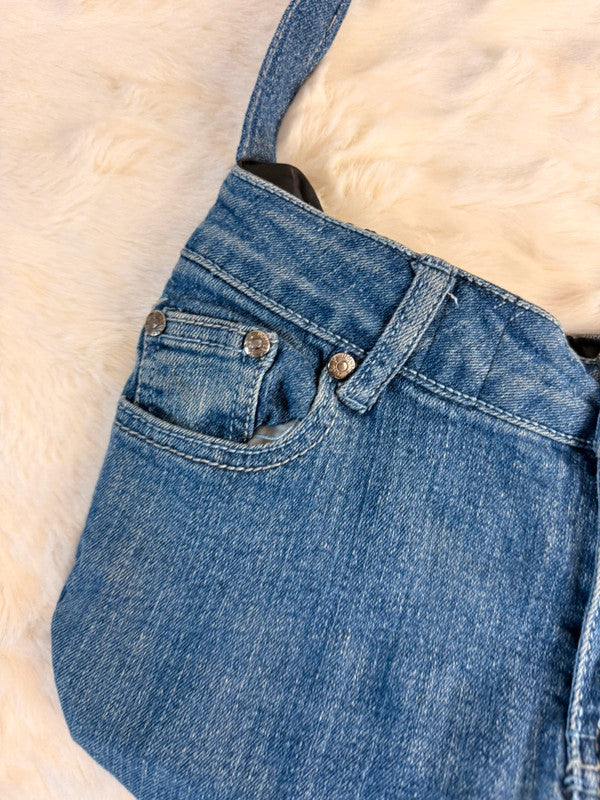 Sac à main en jean design unique fait main upcyclé retravaillé taille unique n•933
