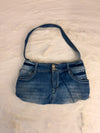 Sac à main en jean design unique fait main upcyclé retravaillé taille unique n•940