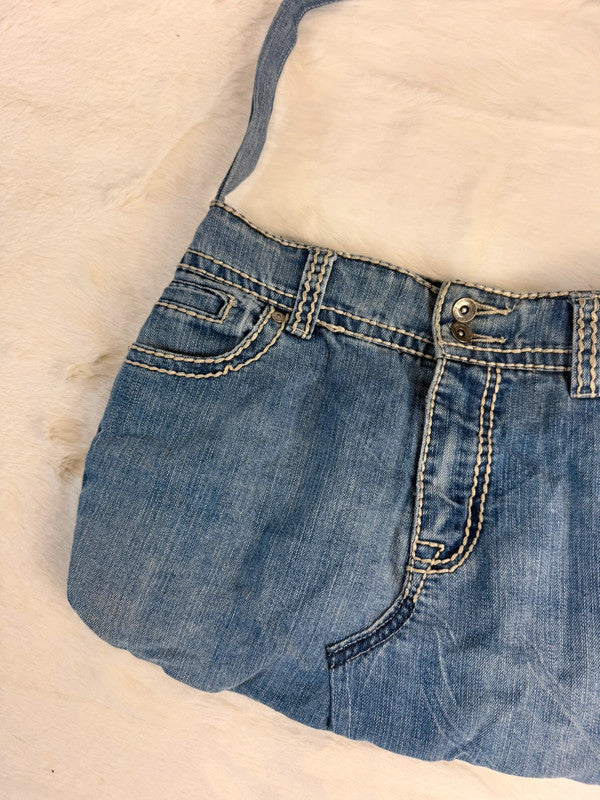 Sac à main en jean design unique fait main upcyclé retravaillé taille unique n•945