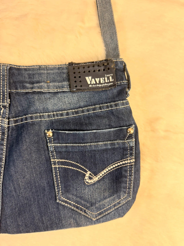 Sac à main en jean design unique fait main upcyclé retravaillé taille unique n•951