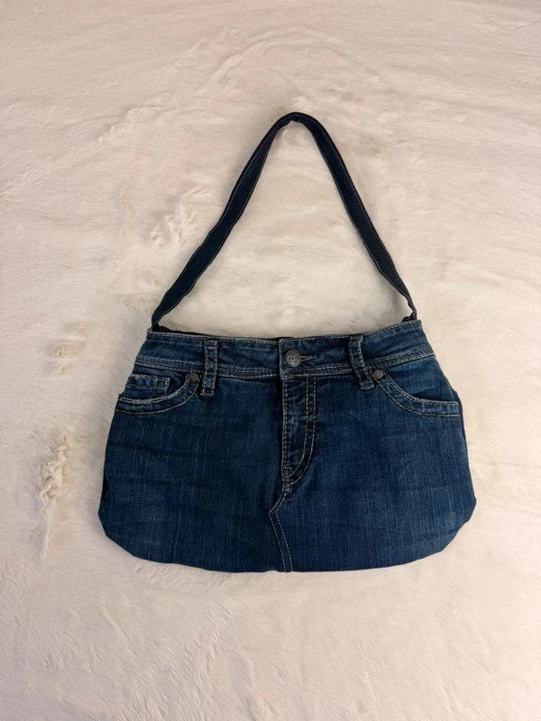 Sac à main en jean design unique fait main upcyclé retravaillé taille unique n•952