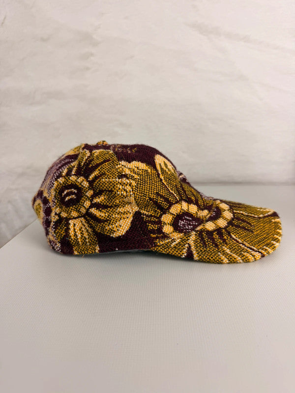 Casquette en tapisserie unisexe unique fait main upcyclé retravaillé et tissé taille unique n•960