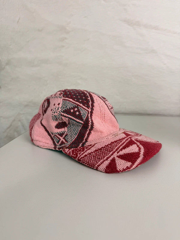 Casquette en tapisserie unisexe unique fait main upcyclé retravaillé et tissé taille unique n•965