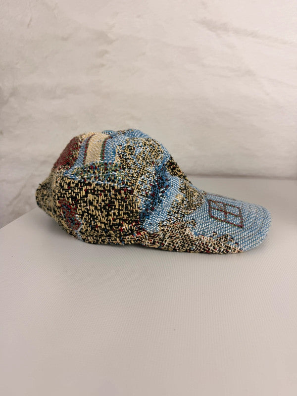 Casquette en tapisserie unisexe unique fait main upcyclé retravaillé et tissé taille unique n•966