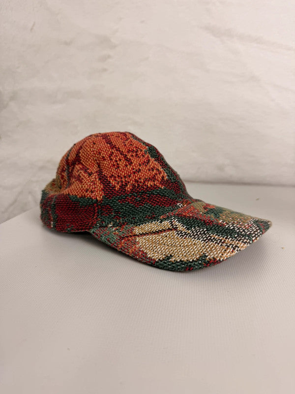 Casquette en tapisserie unisexe unique fait main upcyclé retravaillé et tissé taille unique n•973
