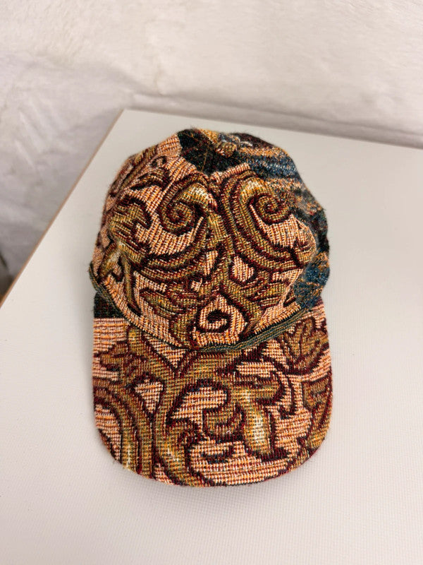 Casquette en tapisserie unisexe unique fait main upcyclé retravaillé et tissé taille unique n•975