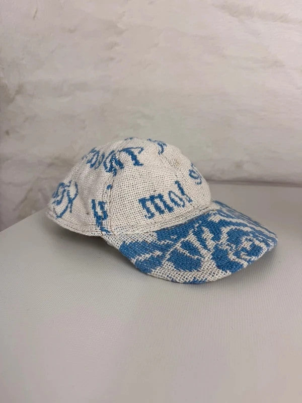 Casquette en tapisserie unisexe unique fait main upcyclé retravaillé et tissé taille unique n•977
