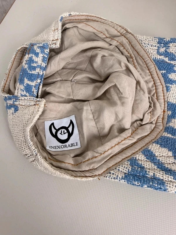Casquette en tapisserie unisexe unique fait main upcyclé retravaillé et tissé taille unique n•977