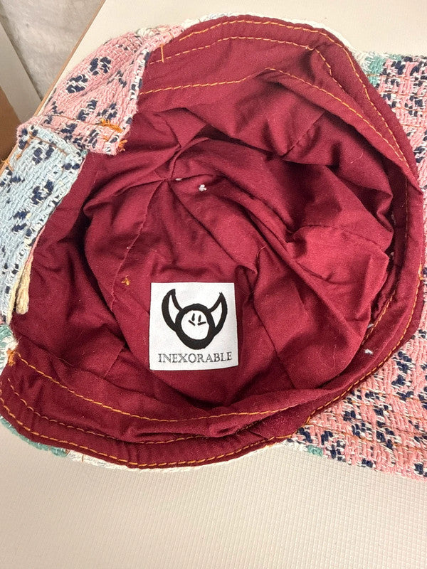 Casquette en tapisserie unisexe unique fait main upcyclé retravaillé et tissé taille unique n•979