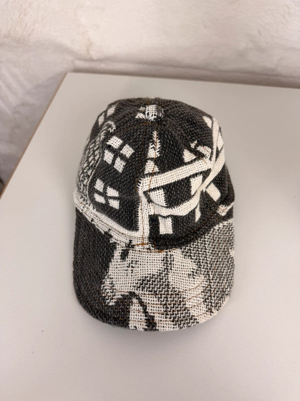 Casquette en tapisserie unisexe unique fait main upcyclé retravaillé et tissé taille unique n•985