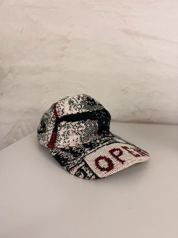 Casquette en tapisserie unisexe unique fait main upcyclé retravaillé et tissé taille unique n•988
