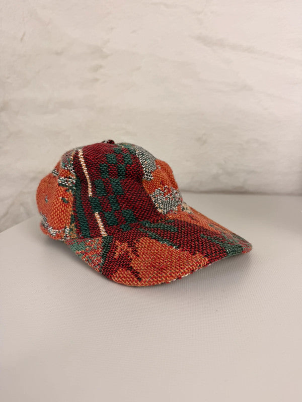 Casquette en tapisserie unisexe unique fait main upcyclé retravaillé et tissé taille unique n•989