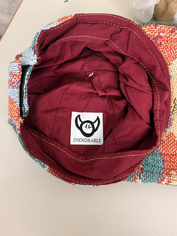 Casquette en tapisserie unisexe unique fait main upcyclé retravaillé et tissé taille unique n•990