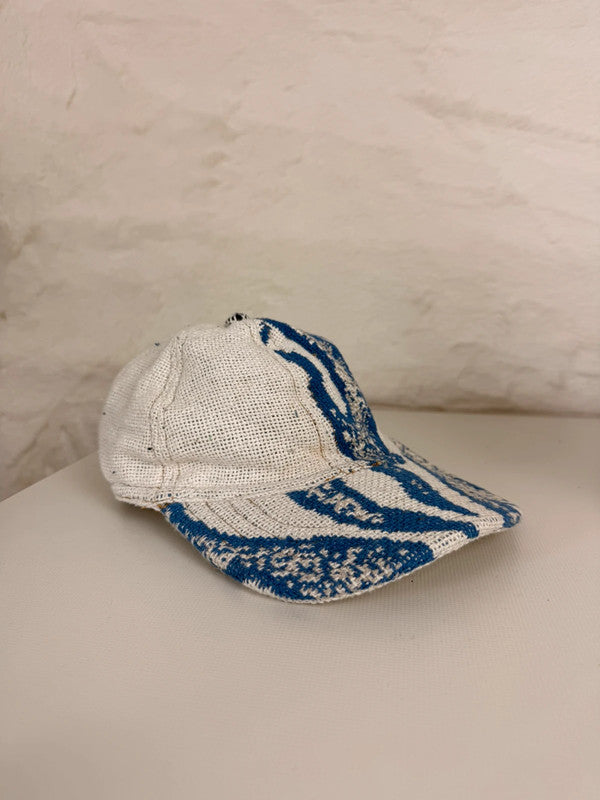 Casquette en tapisserie unisexe unique fait main upcyclé retravaillé et tissé taille unique n•995