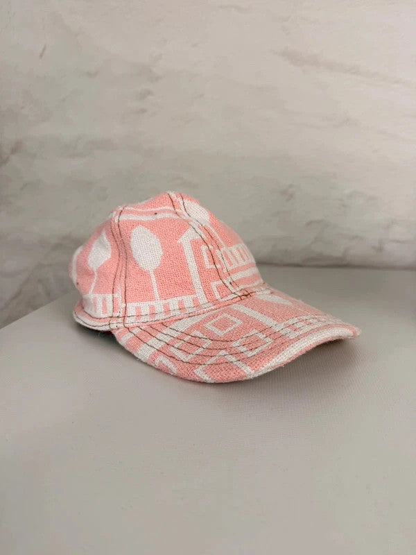 Casquette en tapisserie design unique fait main upcyclé retravaillé et tissé taille unique n•998
