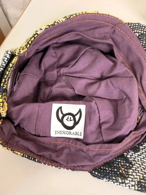 Casquette en tapisserie design unique fait main upcyclé retravaillé et tissé taille unique  n•1003