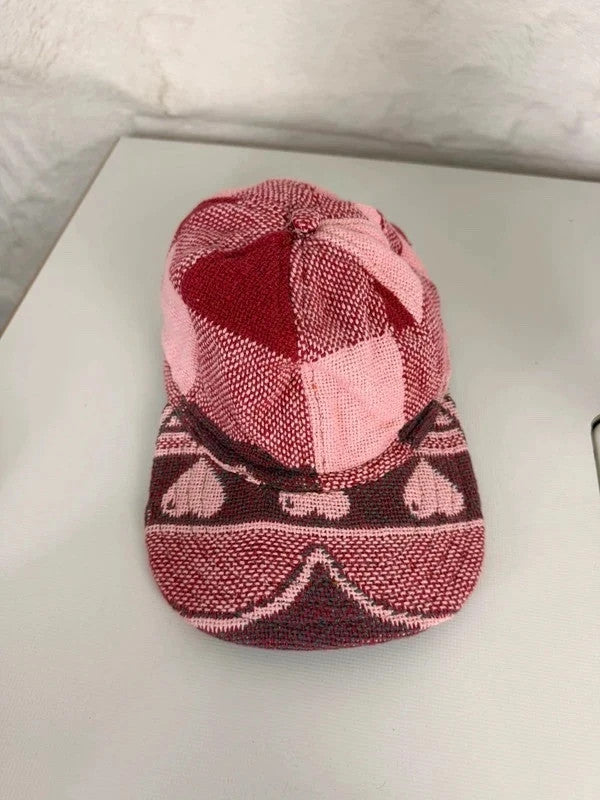 Casquette en tapisserie design unique fait main upcyclé retravaillé et tissé taille unique n•1014