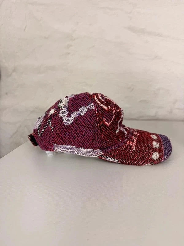 Casquette en tapisserie design unique fait main upcyclé retravaillé et tissé taille unique n•1017