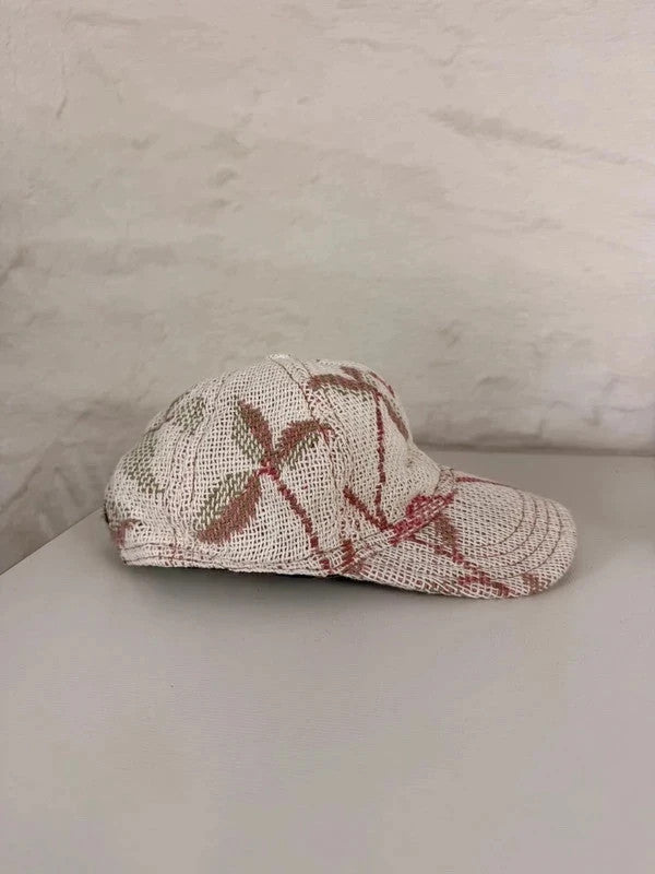 Casquette en tapisserie design unique fait main upcyclé retravaillé et tissé taille unique n•1022
