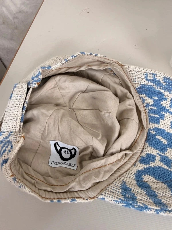 Casquette en tapisserie design unique fait main upcyclé retravaillé et tissé taille unique n•1025