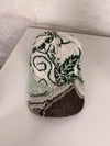 Casquette en tapisserie design unique fait main upcyclé retravaillé et tissé taille unique n•1026