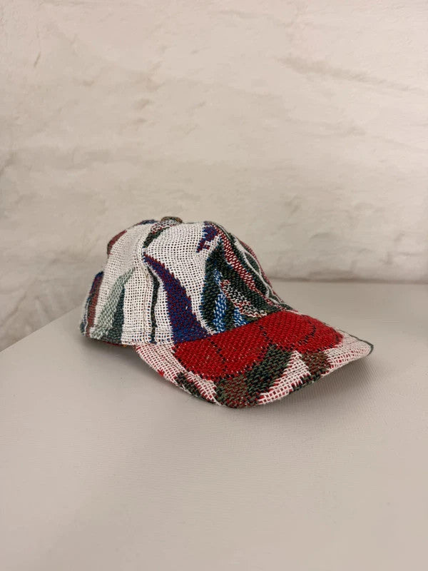 Casquette en tapisserie design unique fait main upcyclé retravaillé et tissé taille unique n•1032
