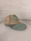 Casquette en tapisserie design unique fait main upcyclé retravaillé et tissé taille unique n•1037