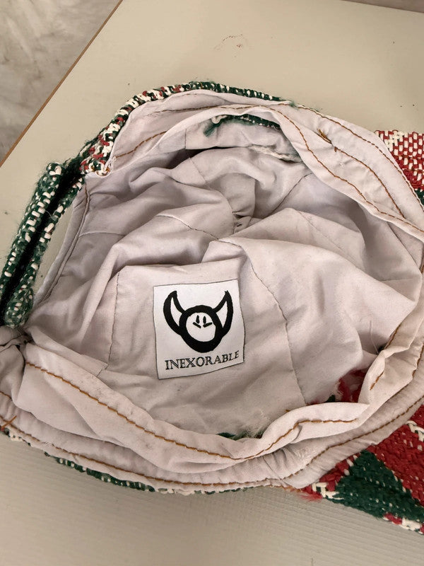 Casquette en tapisserie unisexe unique fait main upcyclé retravaillé et tissé taille unique n•1040