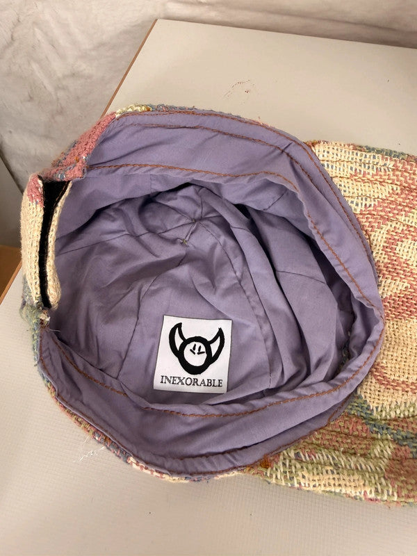 Casquette en tapisserie unisexe unique fait main upcyclé retravaillé et tissé taille unique n•1041