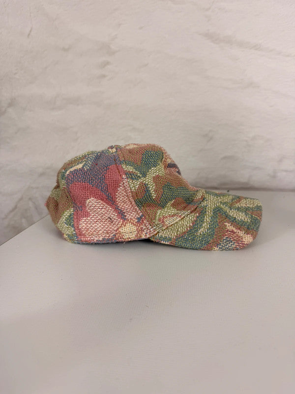 Casquette en tapisserie unisexe unique fait main upcyclé retravaillé et tissé taille unique n•1041
