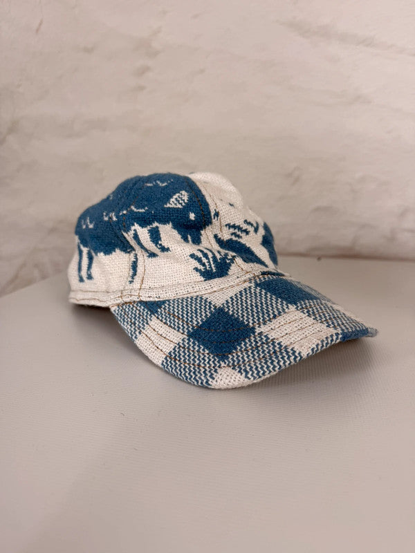 Casquette en tapisserie unisexe unique fait main upcyclé retravaillé et tissé taille unique n•1042