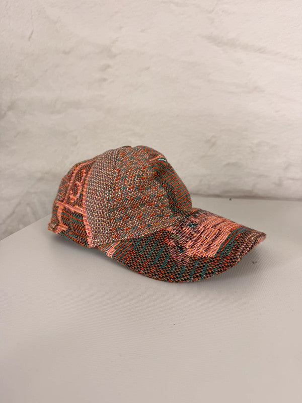 Casquette en tapisserie unisexe unique fait main upcyclé retravaillé et tissé taille unique n•1044