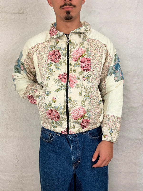 Veste en quilt crop style sportswear design unique vintage fait main upcyclé retravaillé M n•1106