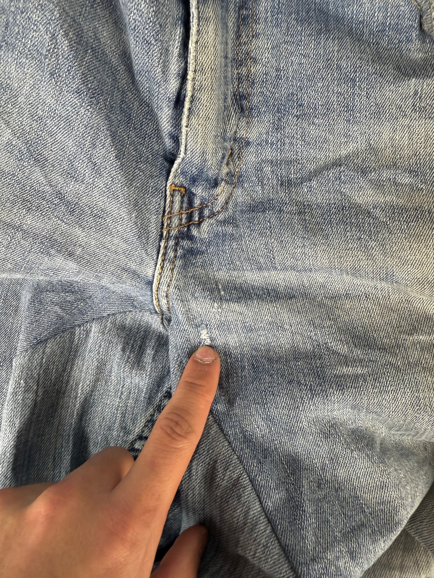 Pantalon baggy en denim upcyclé large style skater streetwear y2k hip-hop 90’s - Pièce unique M n•19